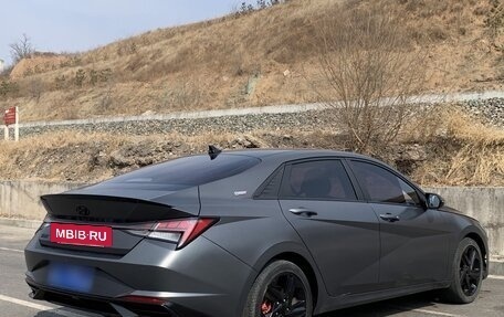 Hyundai Elantra, 2023 год, 1 300 000 рублей, 4 фотография