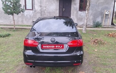 Volkswagen Jetta VI, 2012 год, 1 100 000 рублей, 1 фотография