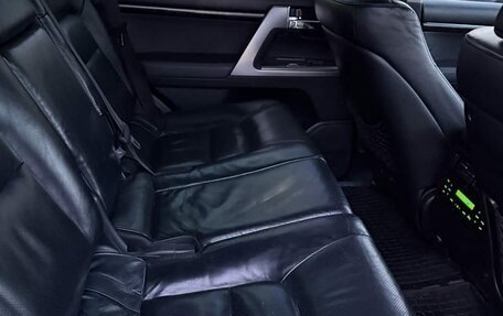 Toyota Land Cruiser 200, 2012 год, 3 000 000 рублей, 8 фотография