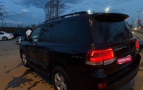 Toyota Land Cruiser 200, 2012 год, 3 000 000 рублей, 5 фотография
