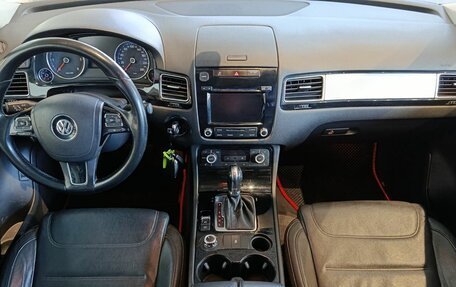 Volkswagen Touareg III, 2012 год, 1 649 000 рублей, 10 фотография