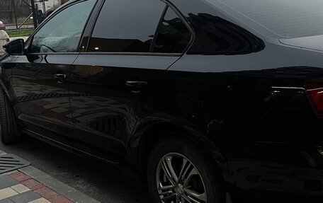 Volkswagen Jetta VI, 2016 год, 1 550 000 рублей, 2 фотография