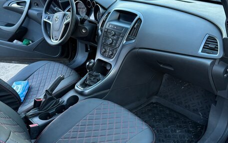 Opel Astra J, 2012 год, 800 000 рублей, 8 фотография