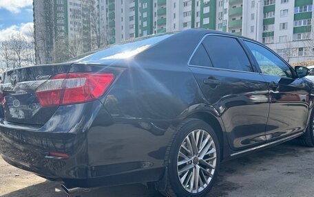 Toyota Camry, 2012 год, 1 420 000 рублей, 7 фотография