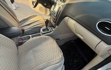 Ford Focus II рестайлинг, 2006 год, 425 000 рублей, 14 фотография