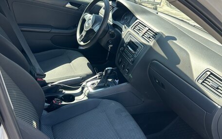 Volkswagen Jetta VI, 2014 год, 1 150 000 рублей, 17 фотография