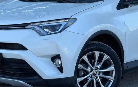 Toyota RAV4, 2016 год, 2 850 000 рублей, 10 фотография