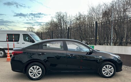 KIA Rio IV, 2017 год, 1 750 000 рублей, 2 фотография