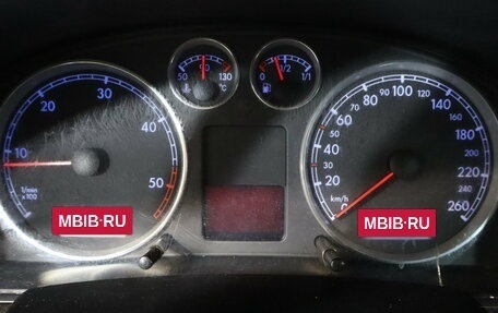 Volkswagen Passat B5+ рестайлинг, 2002 год, 389 000 рублей, 15 фотография