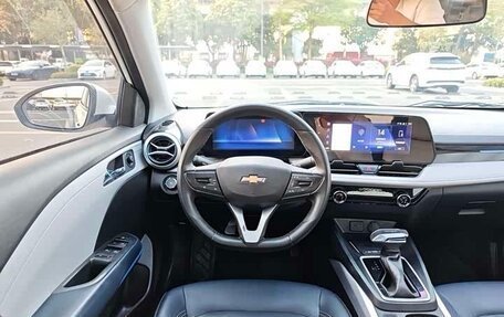 Chevrolet Monza, 2023 год, 1 220 000 рублей, 11 фотография