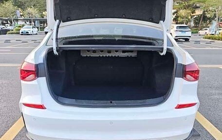 Chevrolet Monza, 2023 год, 1 220 000 рублей, 18 фотография