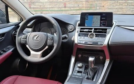 Lexus NX I, 2021 год, 3 000 000 рублей, 10 фотография