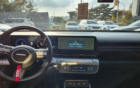 Hyundai Kona, 2023 год, 1 880 000 рублей, 8 фотография