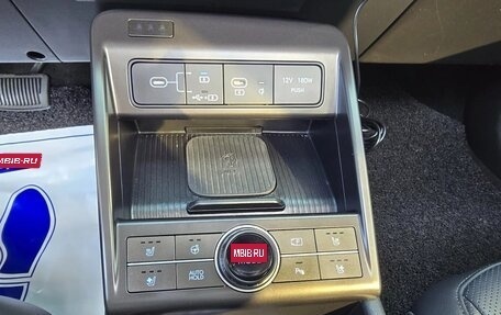 Hyundai Kona, 2023 год, 1 880 000 рублей, 14 фотография