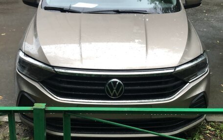 Volkswagen Polo VI (EU Market), 2020 год, 1 575 000 рублей, 1 фотография