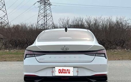 Hyundai Elantra, 2023 год, 1 330 000 рублей, 7 фотография