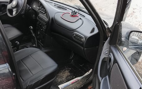 Chevrolet Niva I рестайлинг, 2014 год, 410 000 рублей, 3 фотография