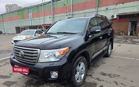 Toyota Land Cruiser 200, 2013 год, 4 800 000 рублей, 2 фотография