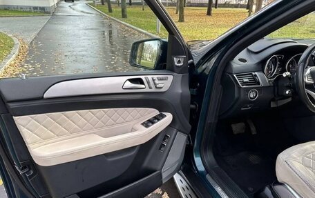 Mercedes-Benz M-Класс, 2015 год, 3 600 000 рублей, 4 фотография