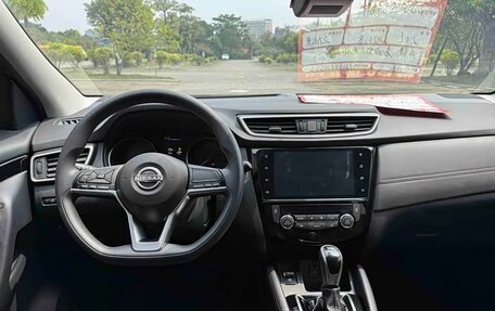 Nissan Qashqai, 2023 год, 1 650 000 рублей, 8 фотография