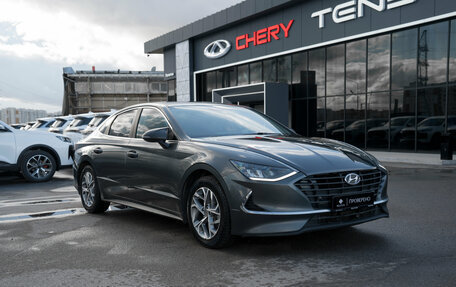 Hyundai Sonata VIII, 2020 год, 2 095 000 рублей, 2 фотография