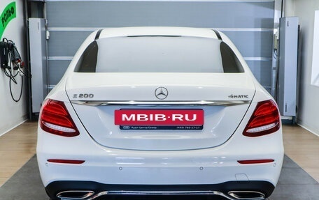 Mercedes-Benz E-Класс, 2017 год, 3 490 000 рублей, 5 фотография