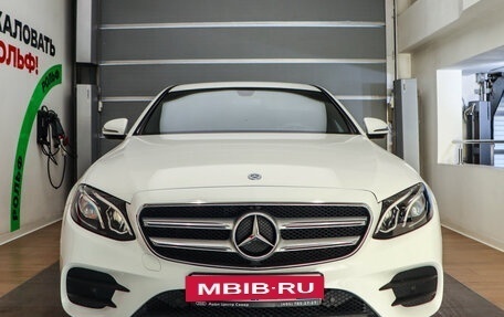 Mercedes-Benz E-Класс, 2017 год, 3 490 000 рублей, 2 фотография