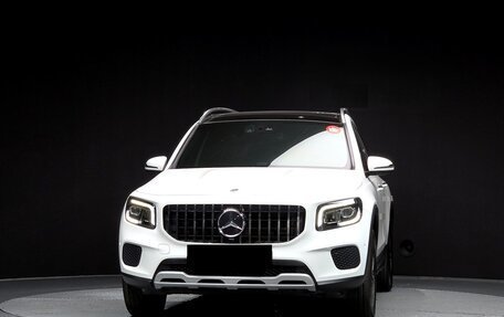 Mercedes-Benz GLB, 2021 год, 3 131 001 рублей, 2 фотография