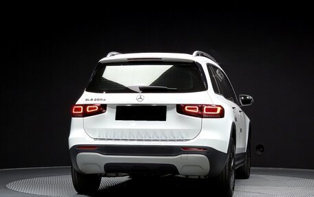 Mercedes-Benz GLB, 2021 год, 3 131 001 рублей, 5 фотография