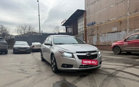 Chevrolet Cruze II, 2010 год, 590 000 рублей, 1 фотография
