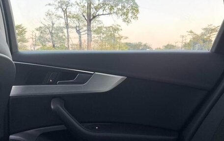 Audi A4, 2021 год, 2 450 000 рублей, 7 фотография