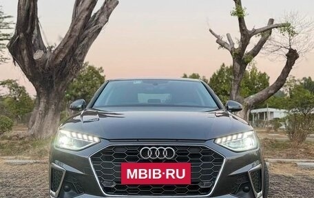 Audi A4, 2021 год, 2 450 000 рублей, 3 фотография
