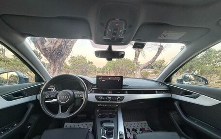 Audi A4, 2021 год, 2 450 000 рублей, 15 фотография