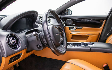 Jaguar XJ IV (X351), 2013 год, 1 840 000 рублей, 10 фотография