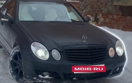 Mercedes-Benz E-Класс, 2002 год, 700 000 рублей, 6 фотография