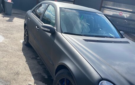 Mercedes-Benz E-Класс, 2002 год, 700 000 рублей, 12 фотография