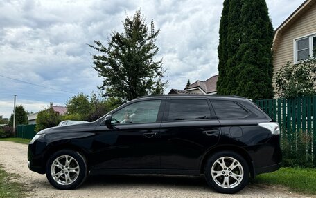 Mitsubishi Outlander III рестайлинг 3, 2012 год, 1 600 000 рублей, 2 фотография