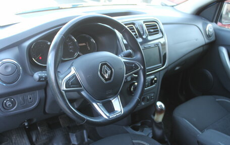 Renault Logan II, 2019 год, 735 000 рублей, 10 фотография