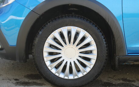 Renault Logan II, 2019 год, 735 000 рублей, 14 фотография