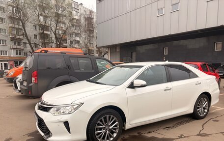 Toyota Camry, 2015 год, 2 400 000 рублей, 3 фотография