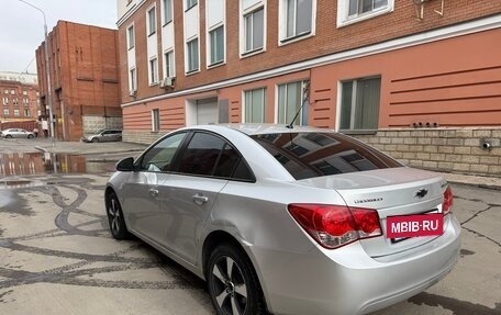Chevrolet Cruze II, 2010 год, 590 000 рублей, 7 фотография