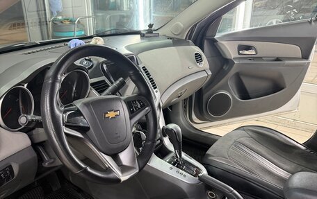 Chevrolet Cruze II, 2010 год, 590 000 рублей, 23 фотография