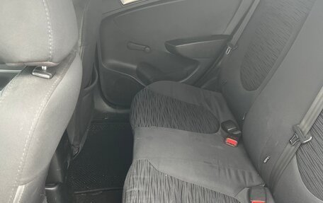 Hyundai Solaris II рестайлинг, 2015 год, 770 000 рублей, 10 фотография