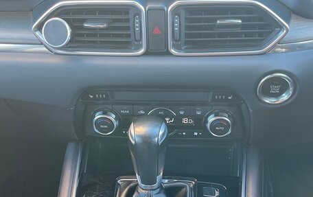 Mazda CX-8, 2018 год, 2 450 000 рублей, 11 фотография