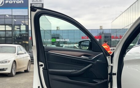 BMW 5 серия, 2017 год, 3 699 000 рублей, 13 фотография