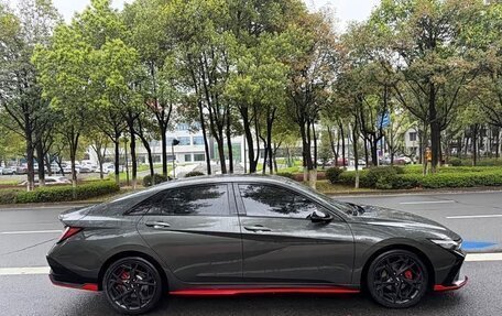 Hyundai Elantra, 2023 год, 1 390 000 рублей, 4 фотография