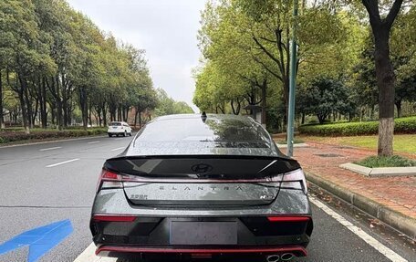 Hyundai Elantra, 2023 год, 1 390 000 рублей, 6 фотография