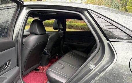 Hyundai Elantra, 2023 год, 1 390 000 рублей, 11 фотография