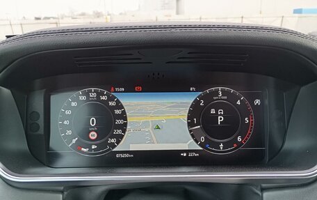 Land Rover Range Rover IV рестайлинг, 2021 год, 8 700 000 рублей, 13 фотография