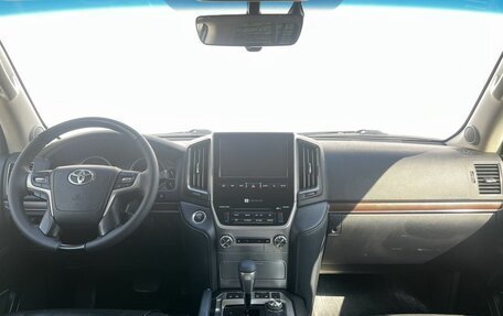 Toyota Land Cruiser 200, 2018 год, 6 300 000 рублей, 15 фотография
